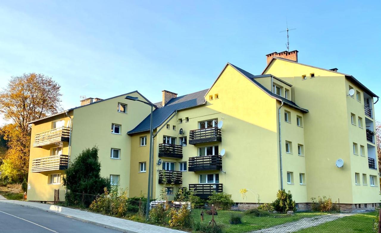 Apartament Nad Kamienczykiem IV شكلارسكا بوريبا المظهر الخارجي الصورة