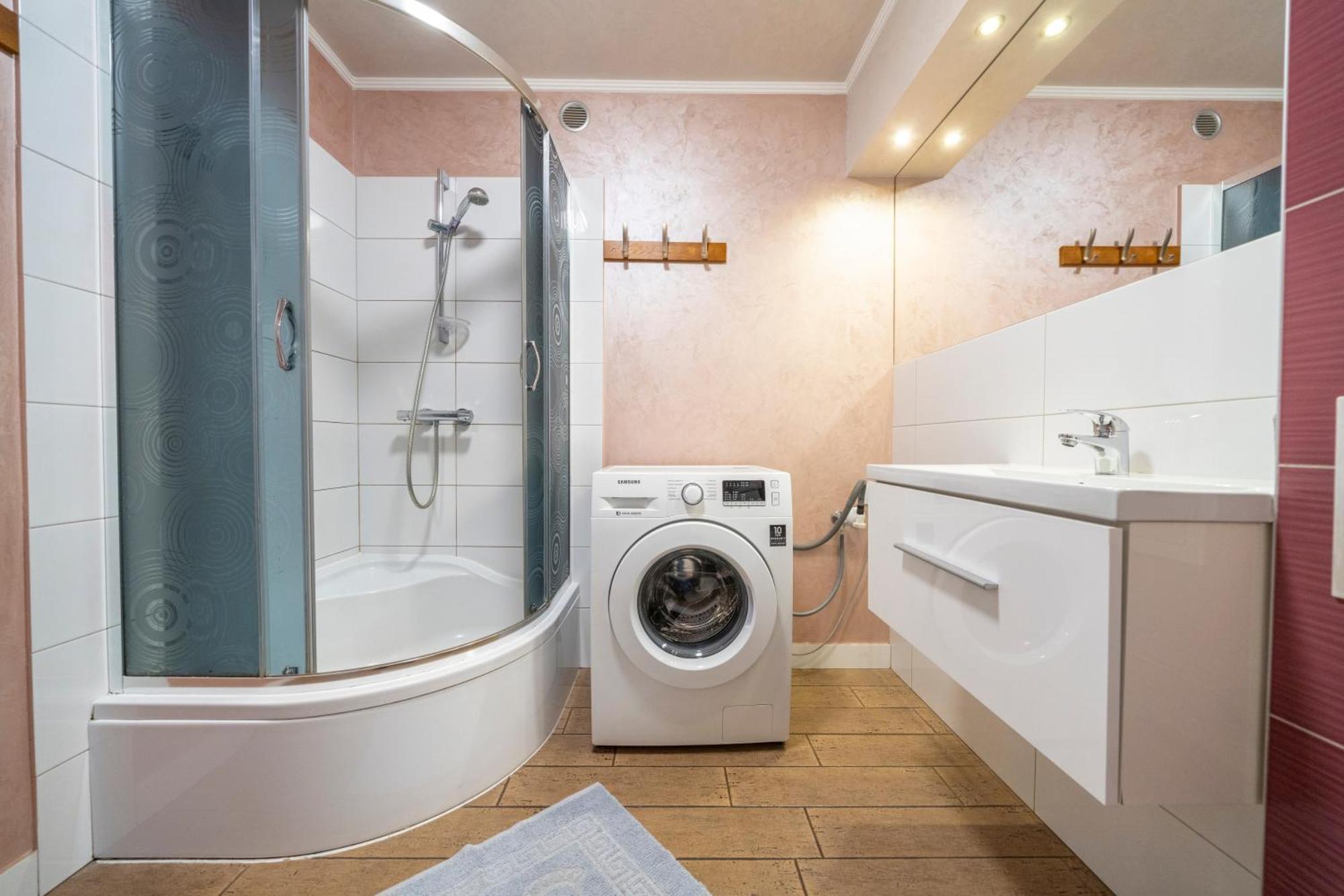 Apartament Nad Kamienczykiem IV شكلارسكا بوريبا المظهر الخارجي الصورة